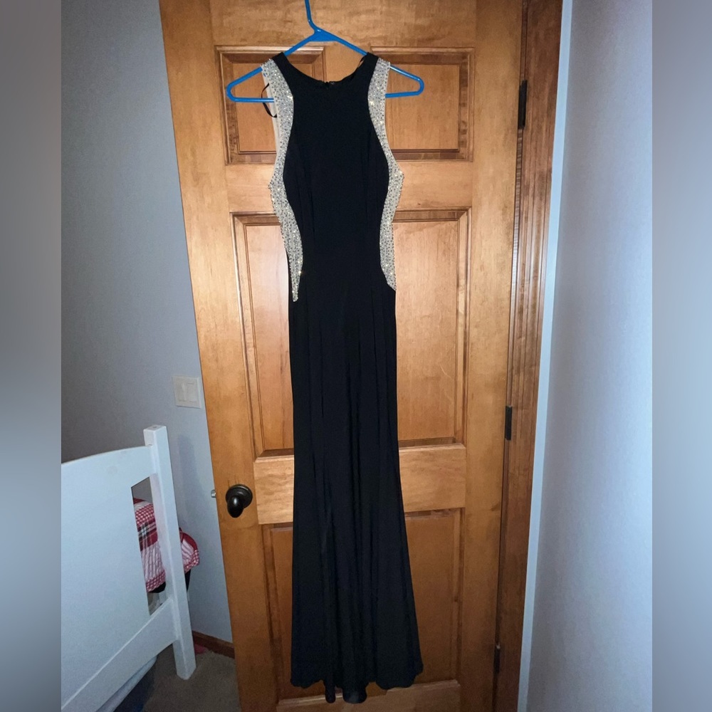 David's Bridal Black Prom dress size 4